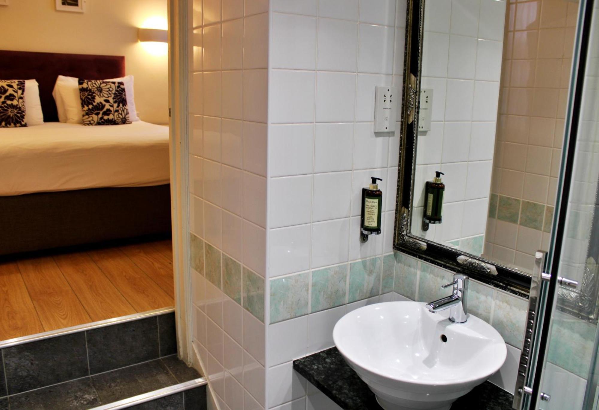 Victoria Square Hotel Clifton Village Bristol Ngoại thất bức ảnh